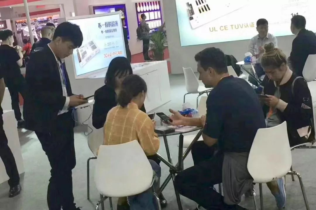 航特人:在激流中砥砺前行,在挑战中携手共进! 航特人:在激流中砥砺前行,在挑战中携手共进!